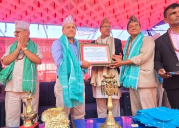 ६९औँ राष्ट्रिय सहकारी दिवस: चतरा सामुदायिकका व्यवस्थापक बाबुराम खत्री सम्मानित