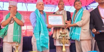 ६९औँ राष्ट्रिय सहकारी दिवस: चतरा सामुदायिकका व्यवस्थापक बाबुराम खत्री सम्मानित